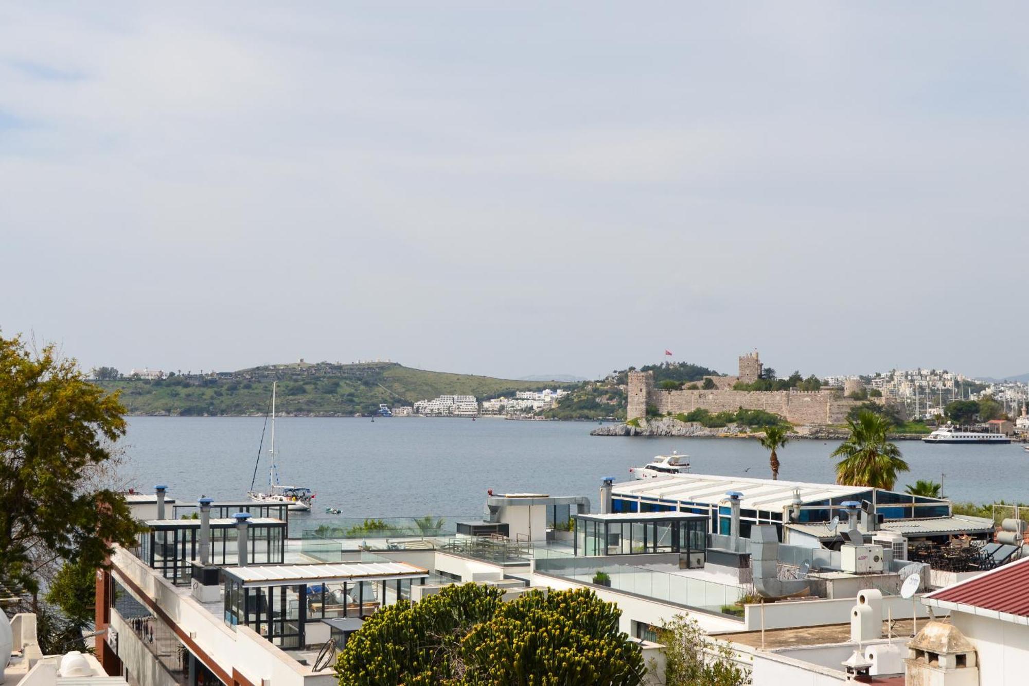 Loca Centre Suites Bodrum Exteriör bild
