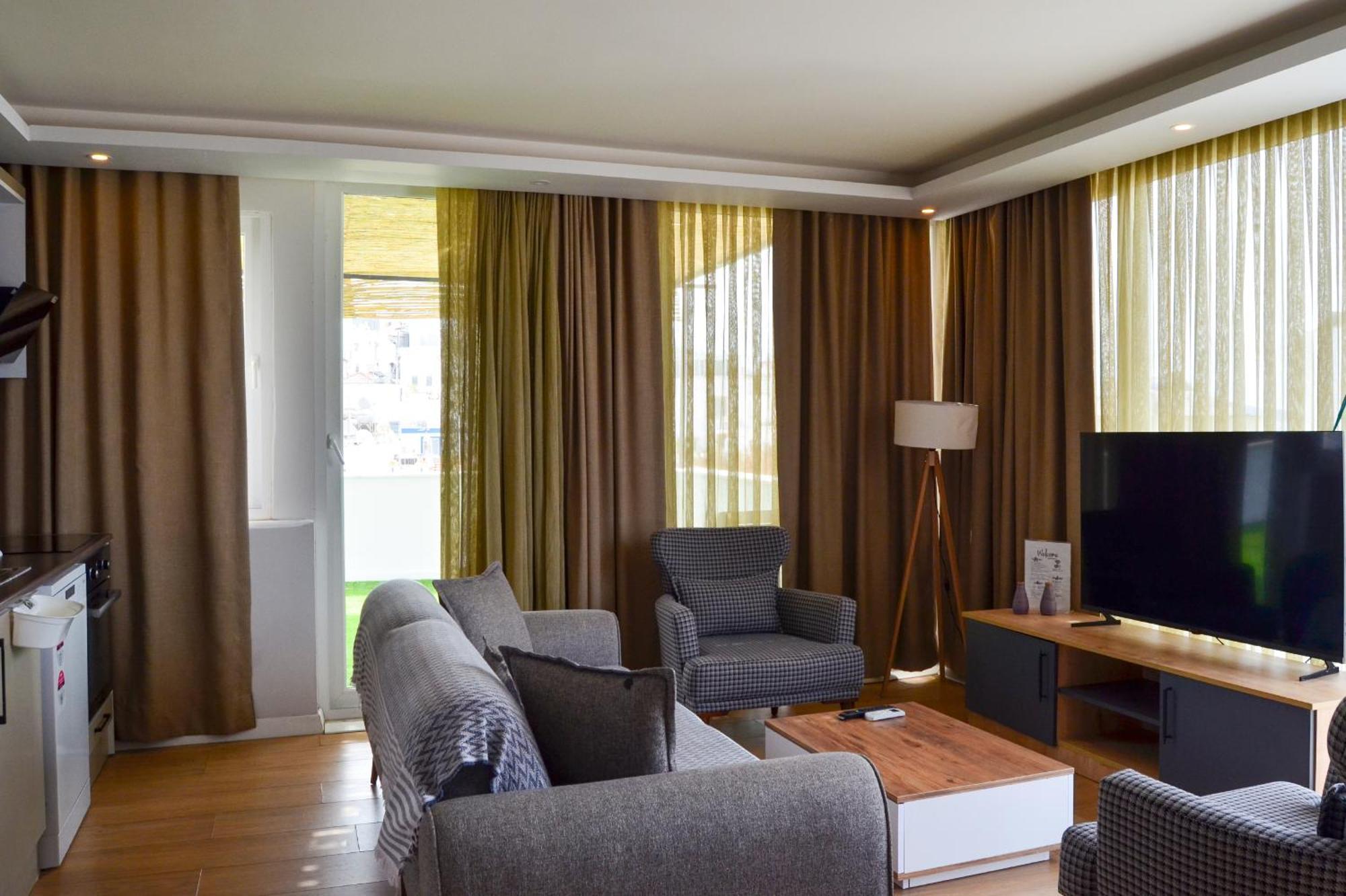 Loca Centre Suites Bodrum Exteriör bild