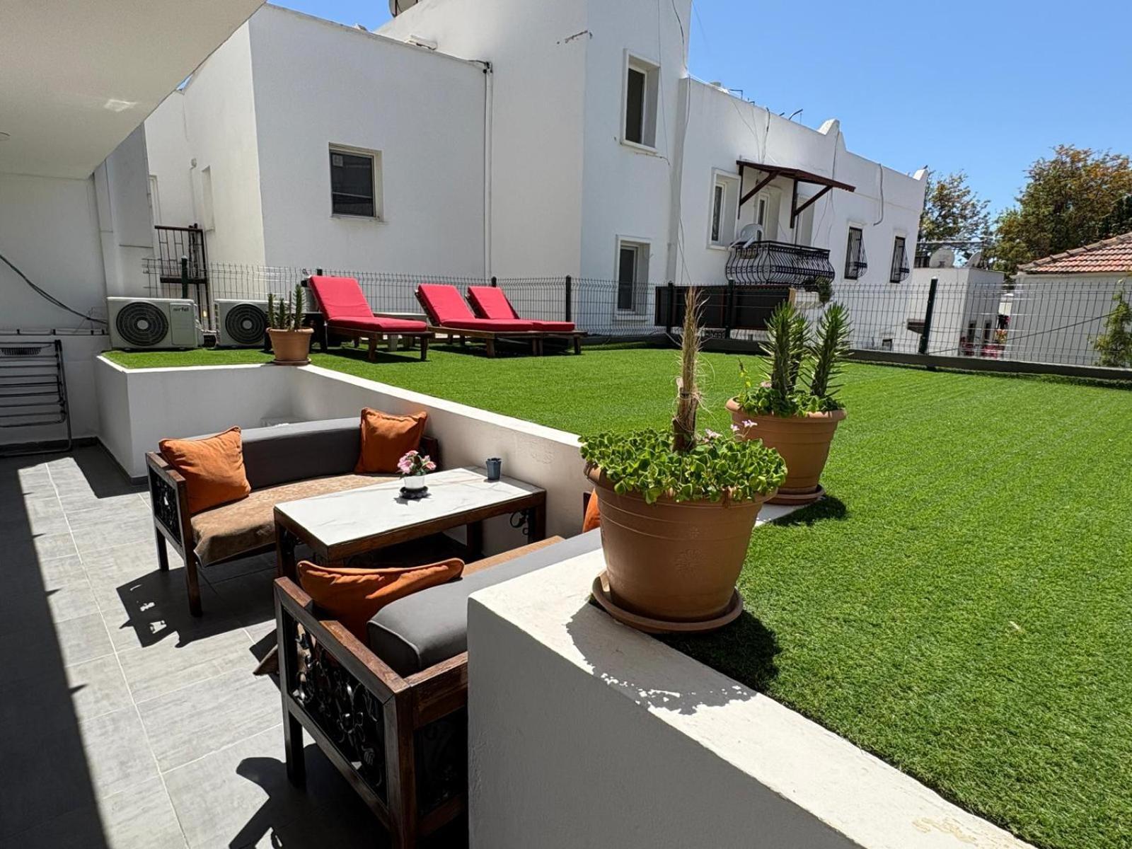 Loca Centre Suites Bodrum Exteriör bild